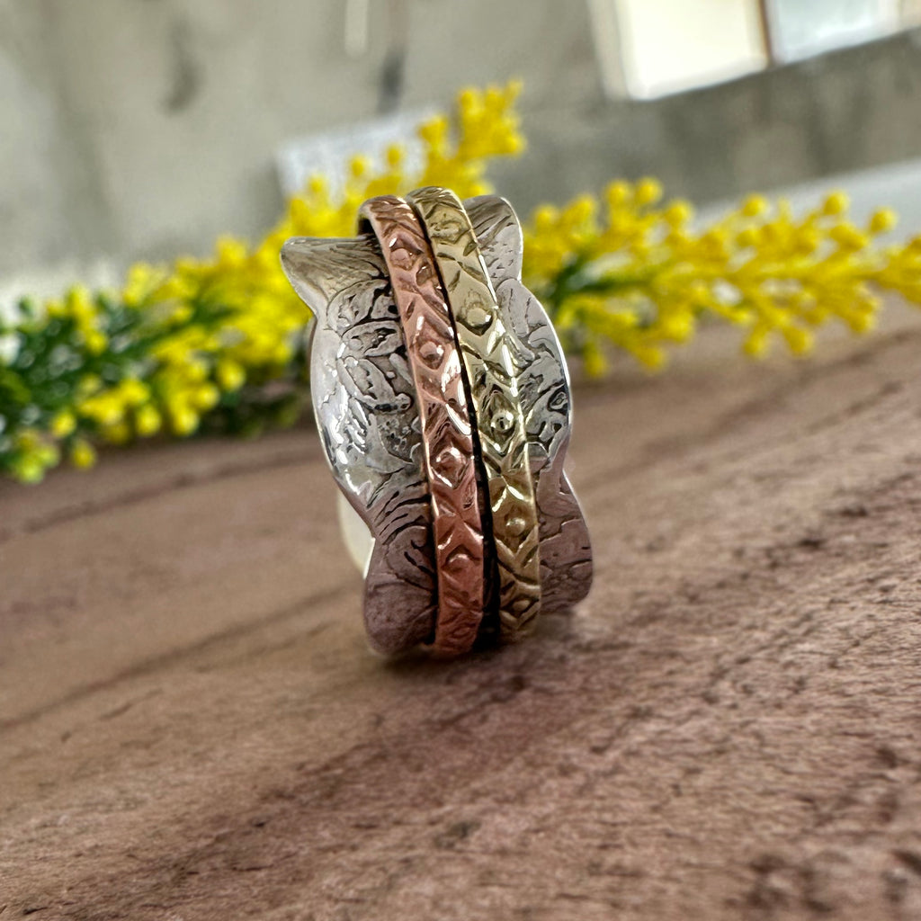 Terra Twist Spinner Ring