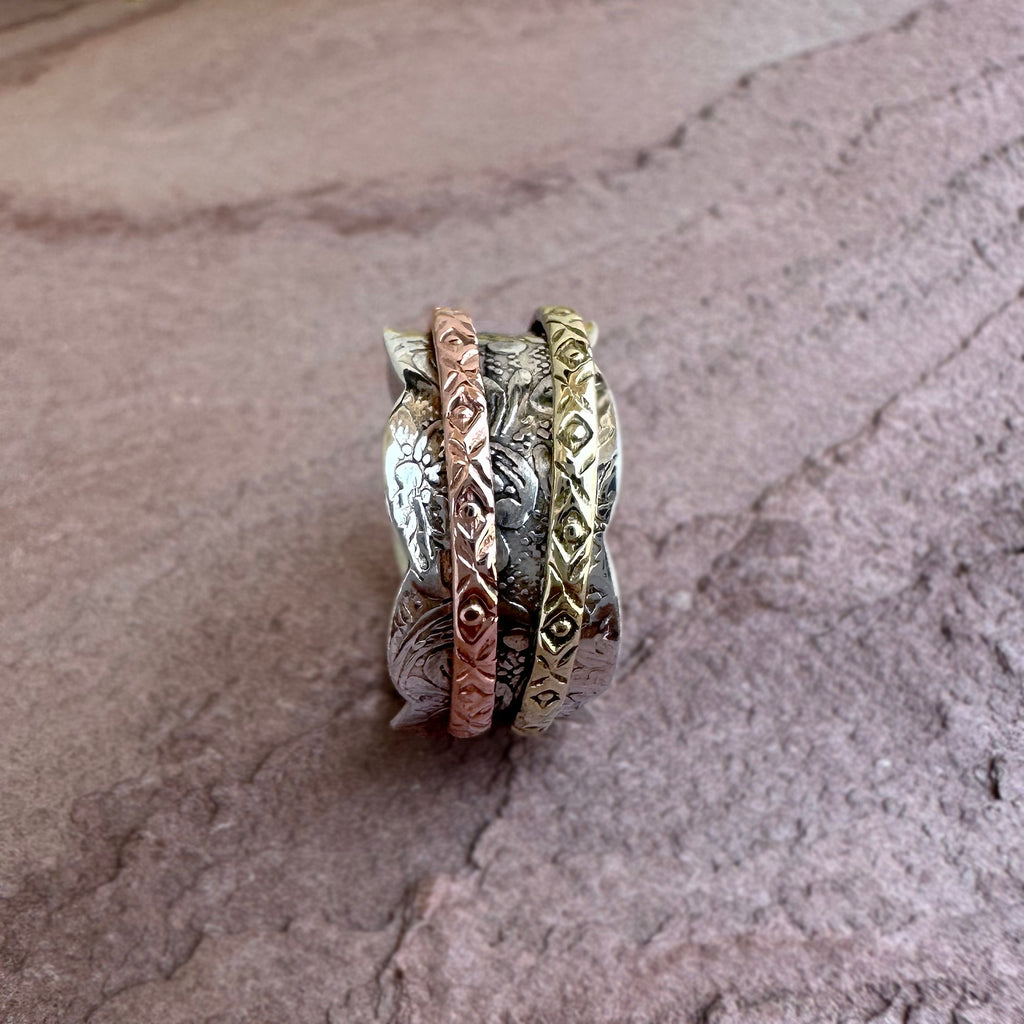 Terra Twist Spinner Ring