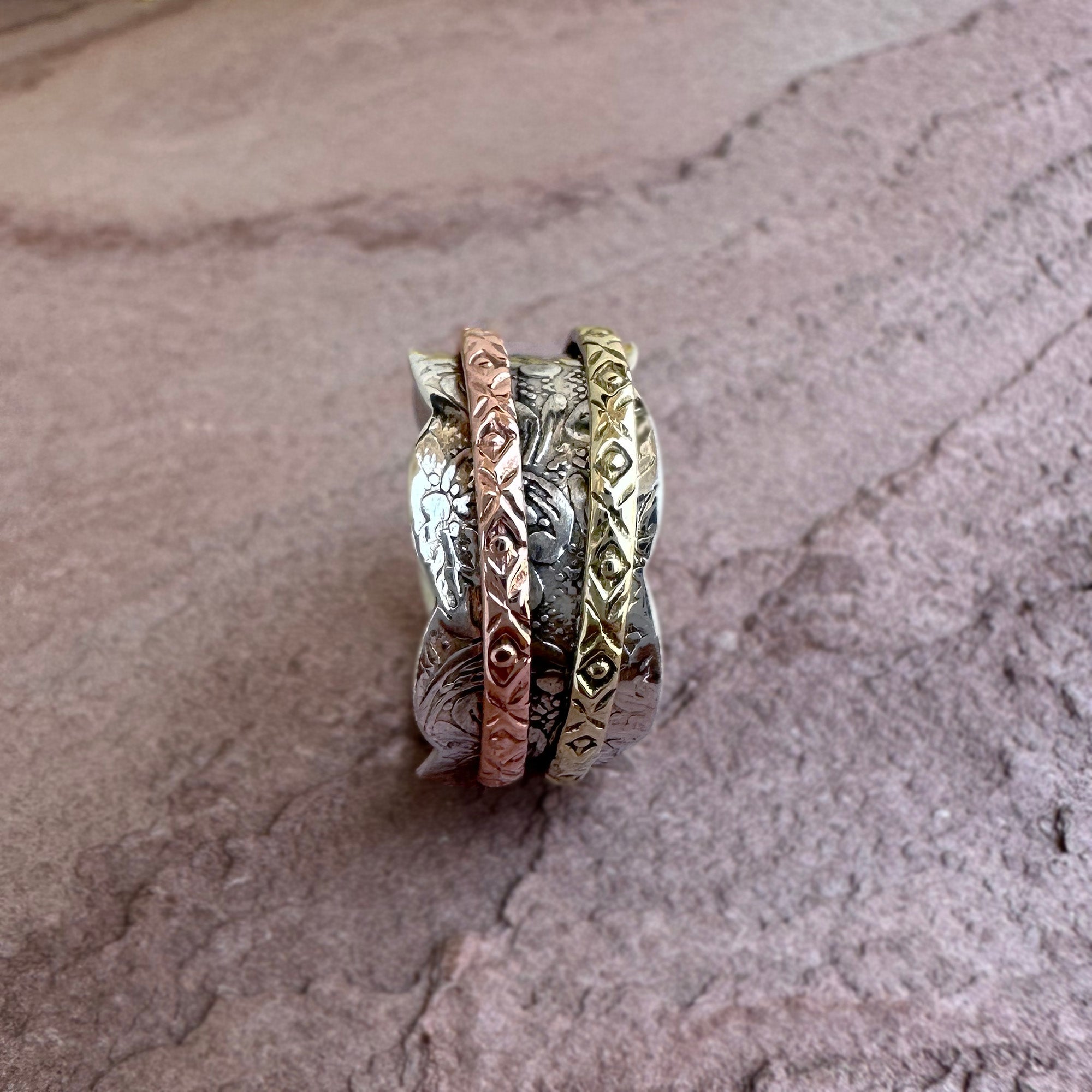 Terra Twist Spinner Ring