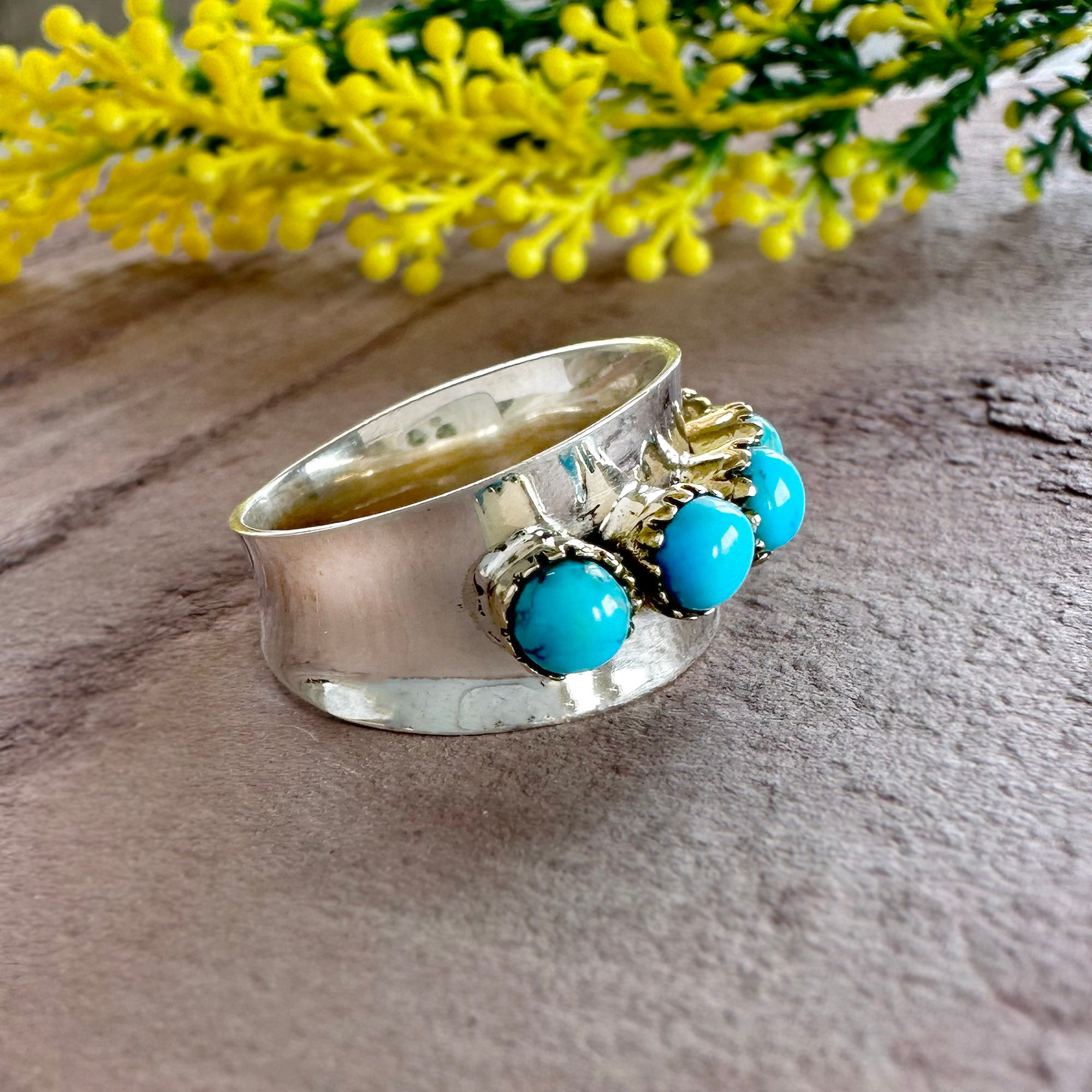 Crown Oasis Turquoise Spinner Ring in 925 Sterling Silve