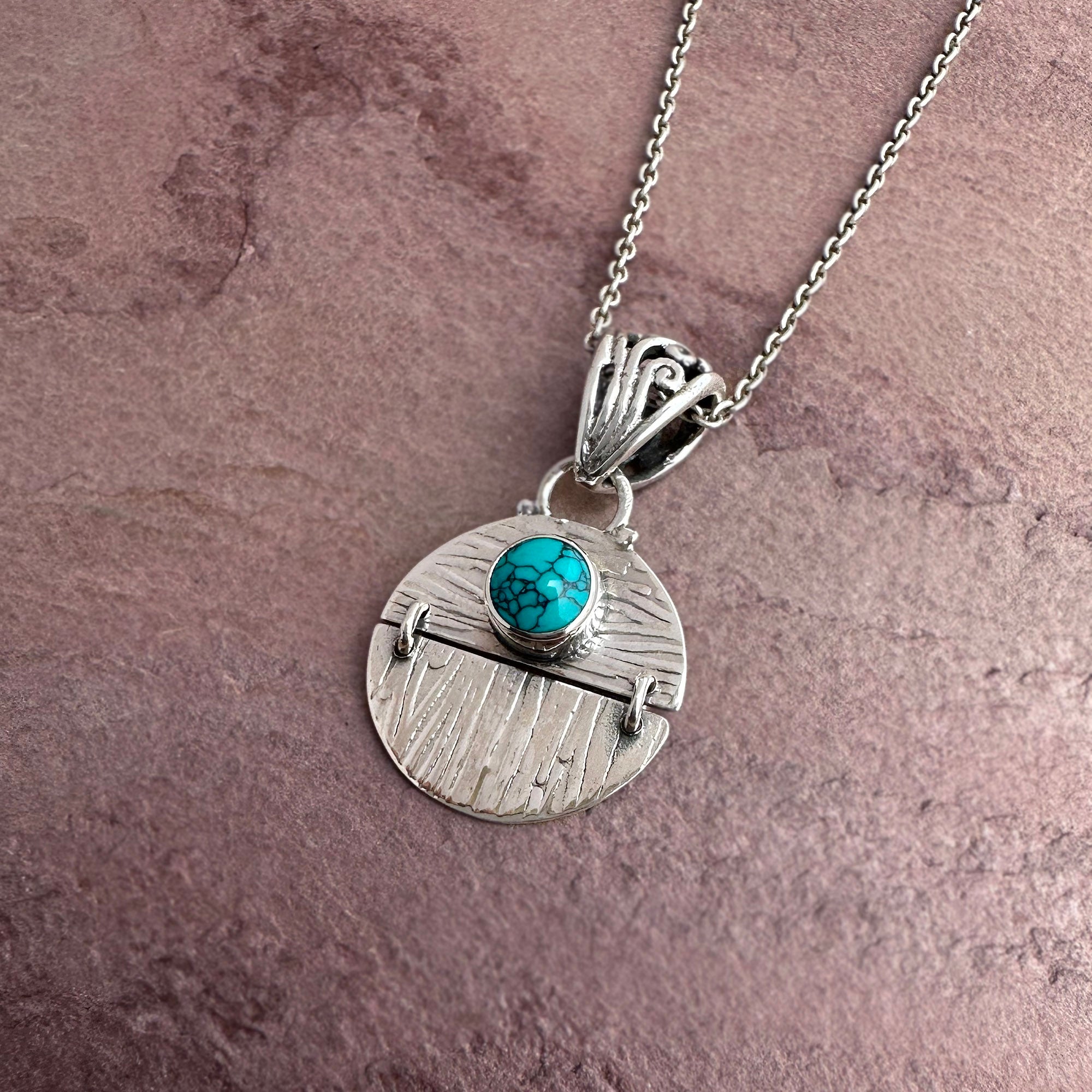 Textured Turquoise Horizon Pendant Necklace