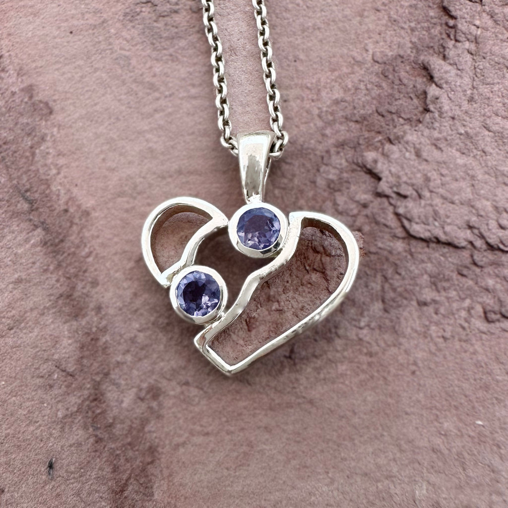 Amethyst Infinity Heart Pendant – Purple Birthstone Necklace