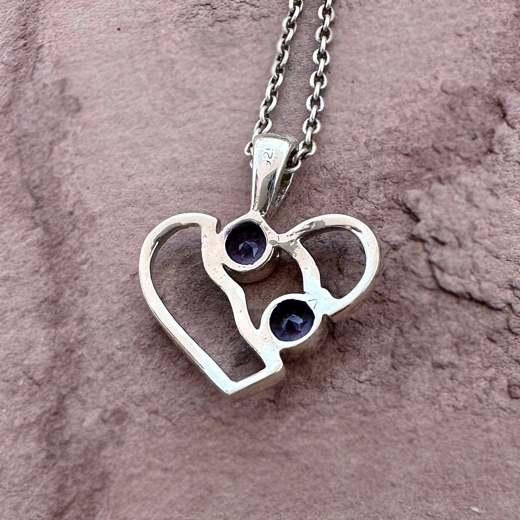 Amethyst Infinity Heart Pendant – Purple Birthstone Necklace